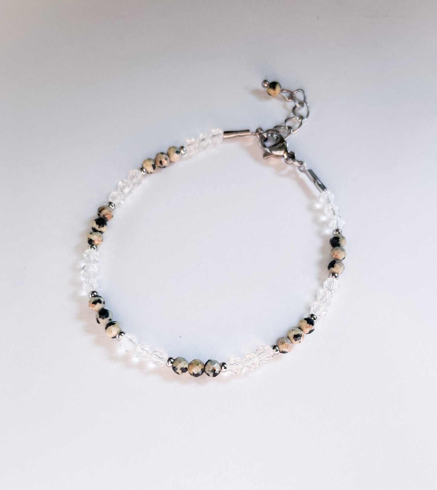 Гривна ''Jaspe dalmatien'' с далматински яспис