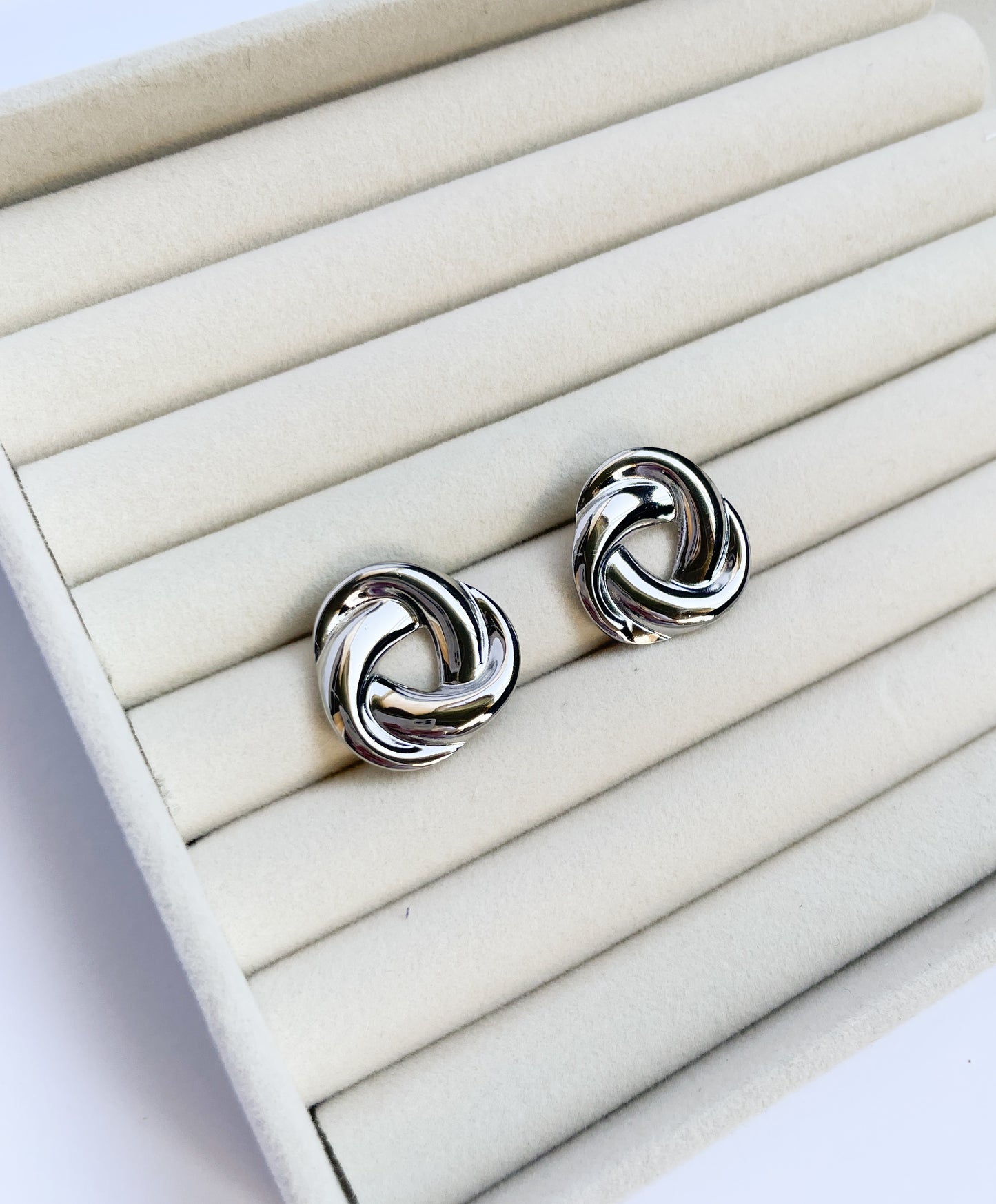 Обемни преплетени обеци възел от медицинска стомана 316L