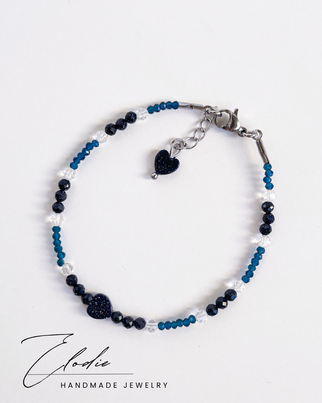 Гривна ''Аventurier bleu'' със сърце от син авантюрин