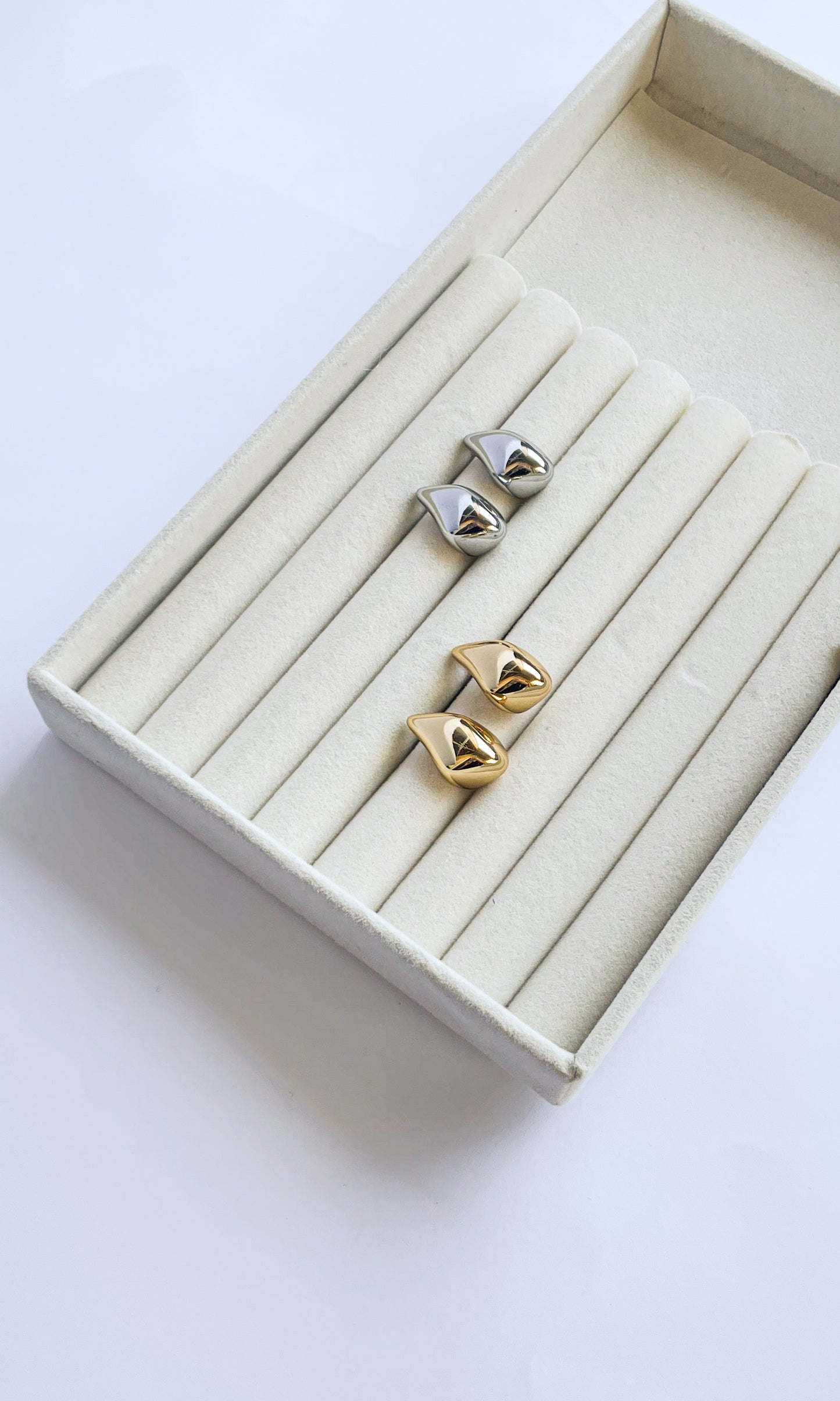 Обеци капки среден размер на винт от медицинска стомана 316L