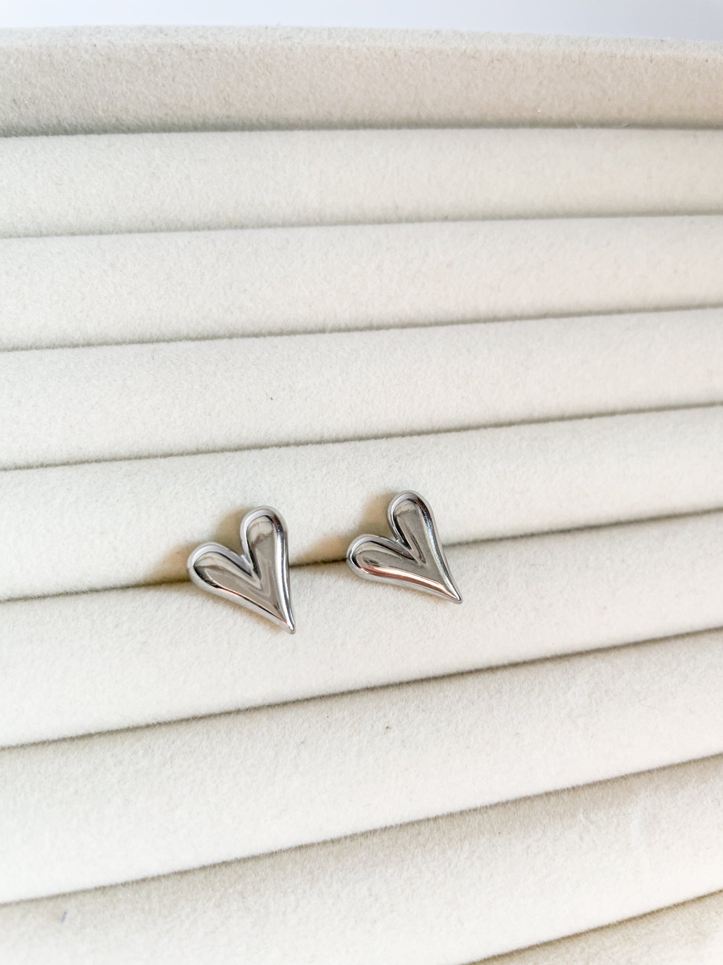 Обеци във формата на сърца на винт от медицинска стомана 316L