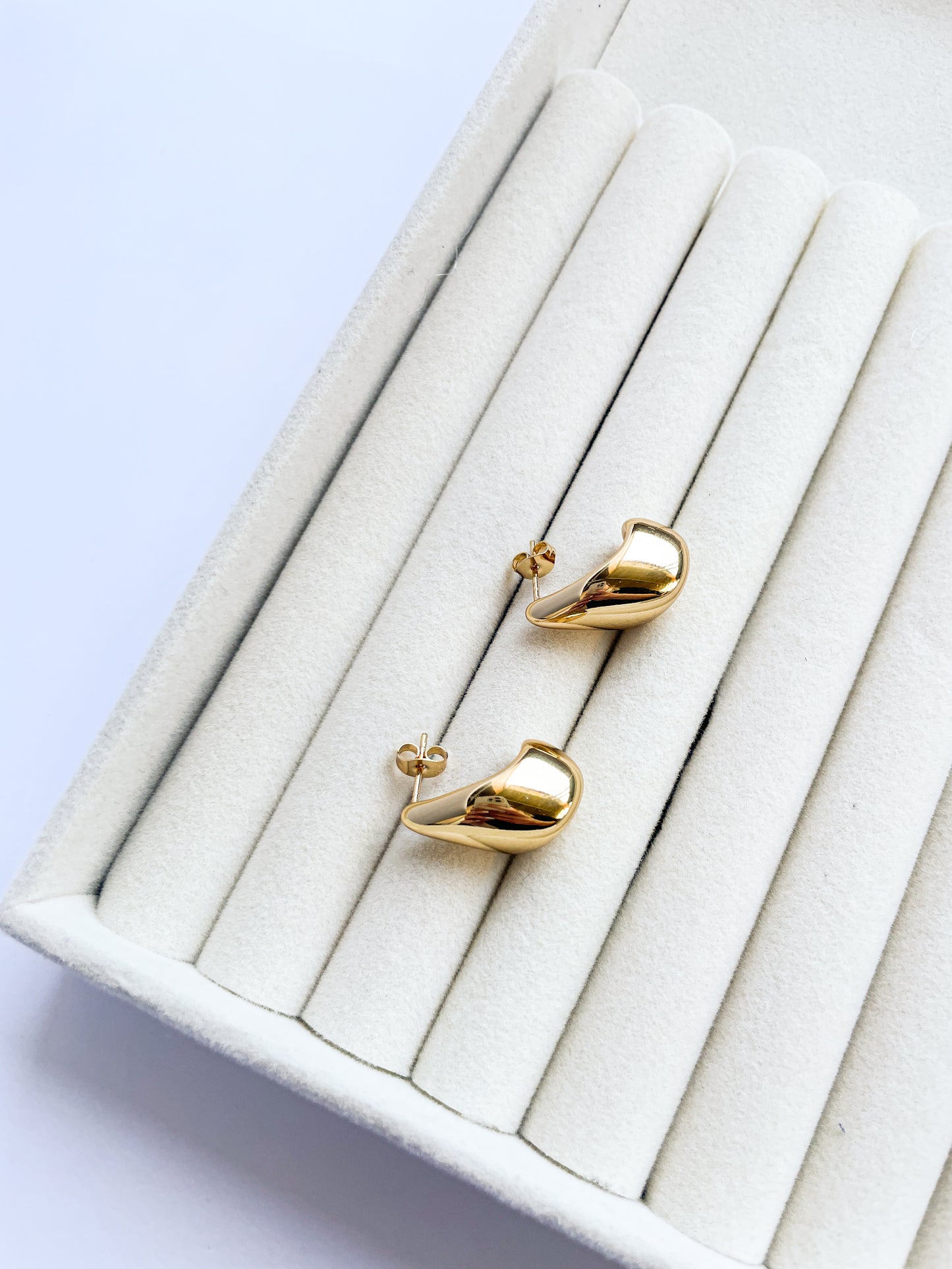 Обеци капки среден размер на винт от медицинска стомана 316L