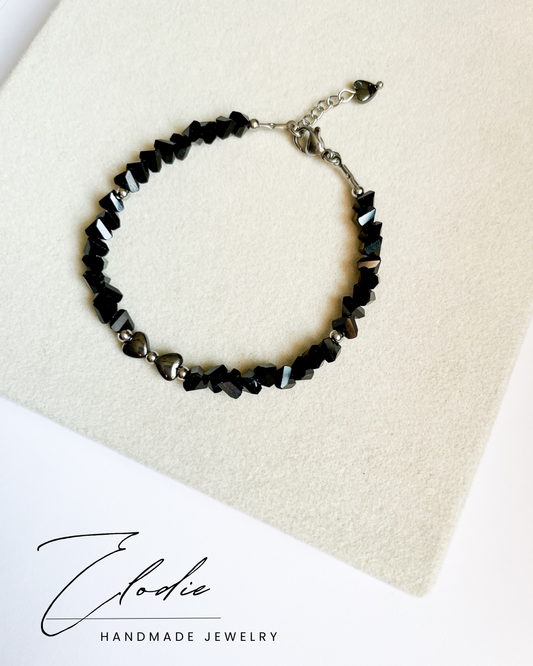 Гривна ''Coeur hématite'' с черни кристали и сърца от хематит