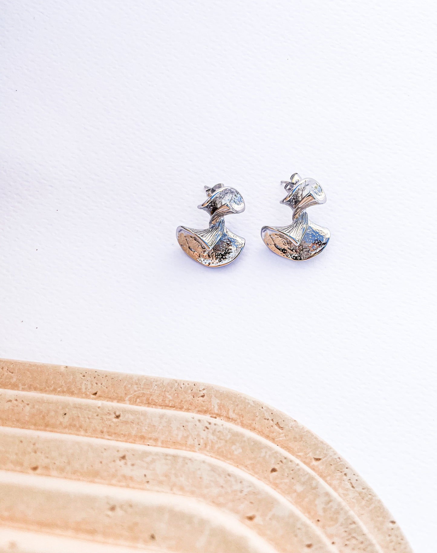 Интересни дамски обеци на винт с нестандартна форма от медицинска стомана 316 L 