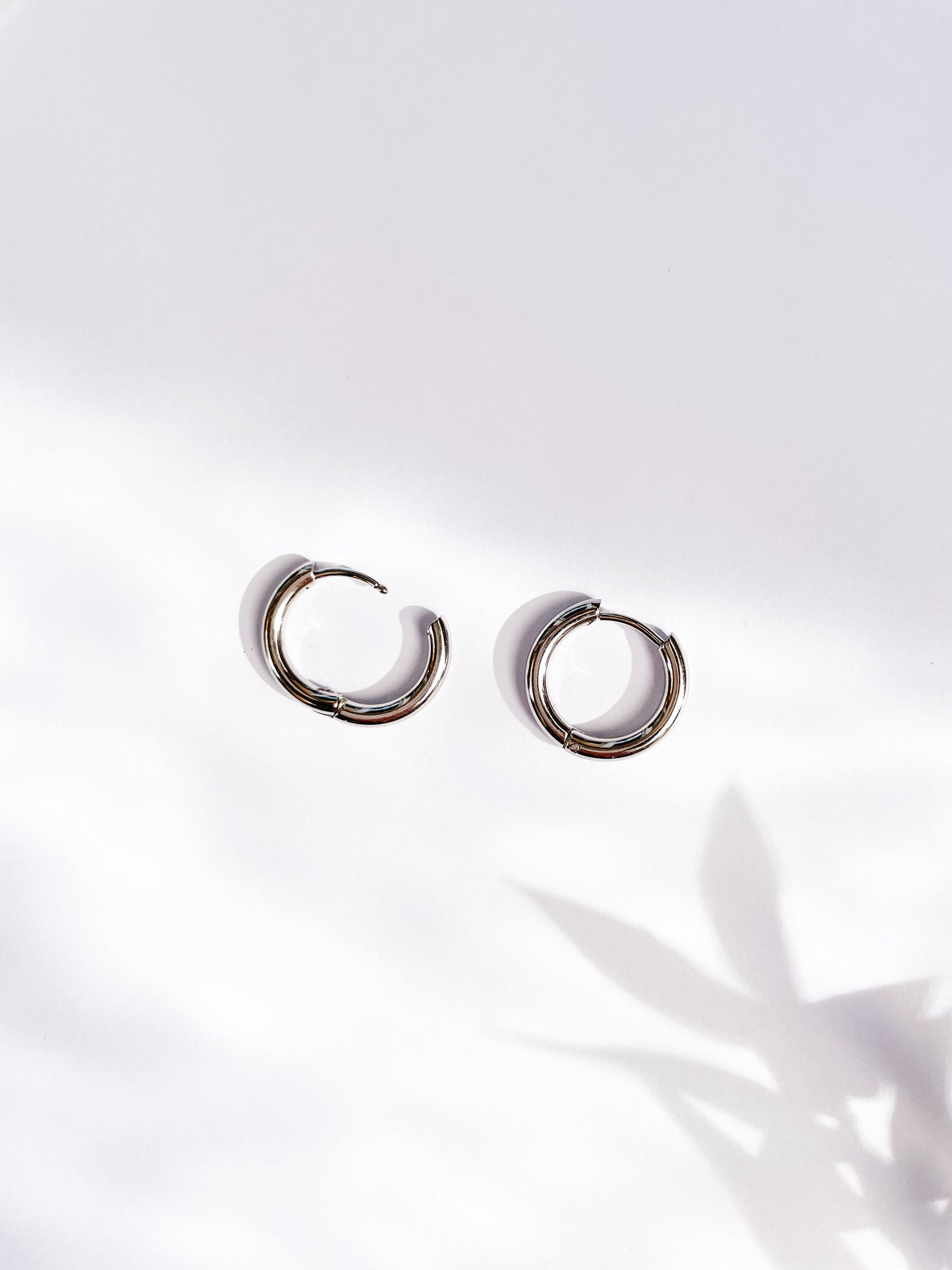 Малки обеци халки от медицинска стомана 316L 