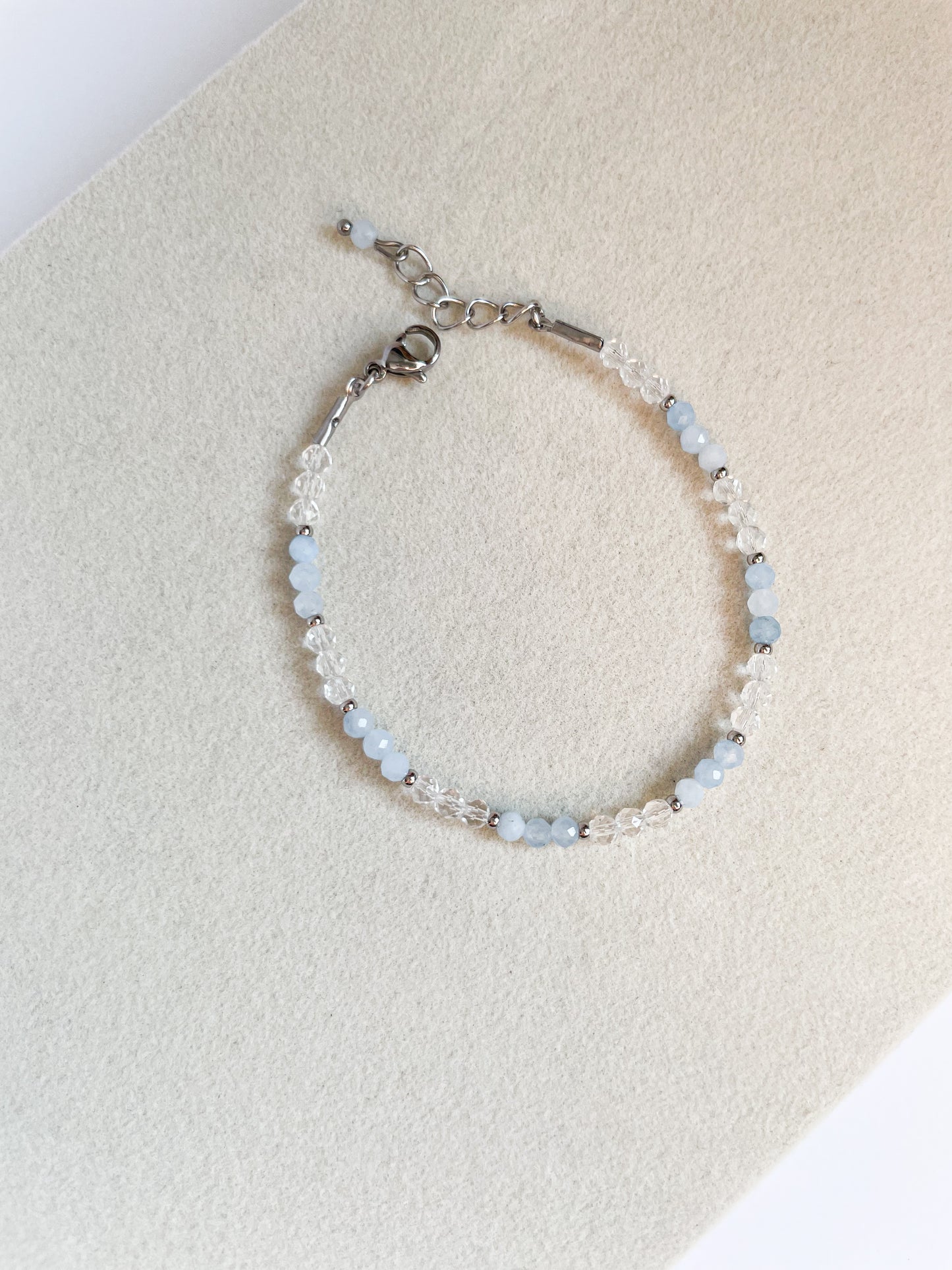 Гривна с аквамарин ''Bleu vert''