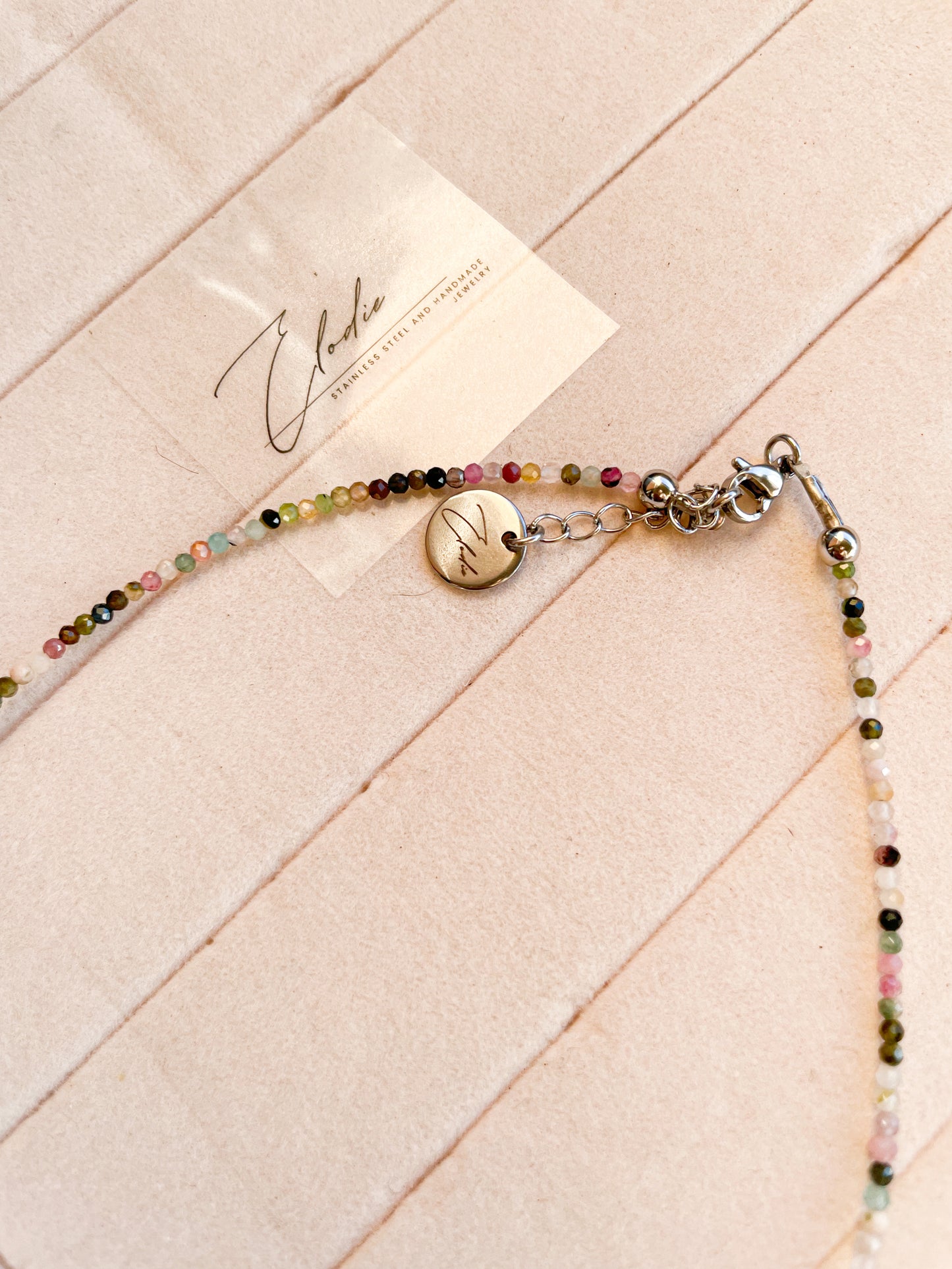 Колие “Ballon tourmaline” с висулка балонено куче и турмалин