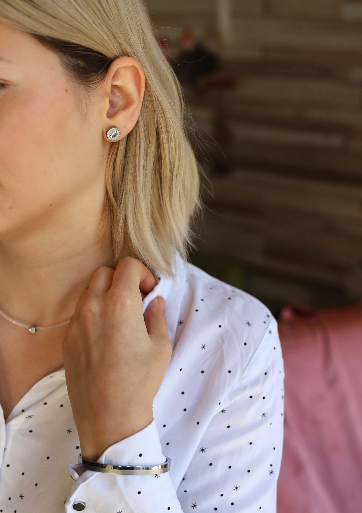 Обеци по ухото с камъчета и обков с римски цифри от медицинска стомана 316L 