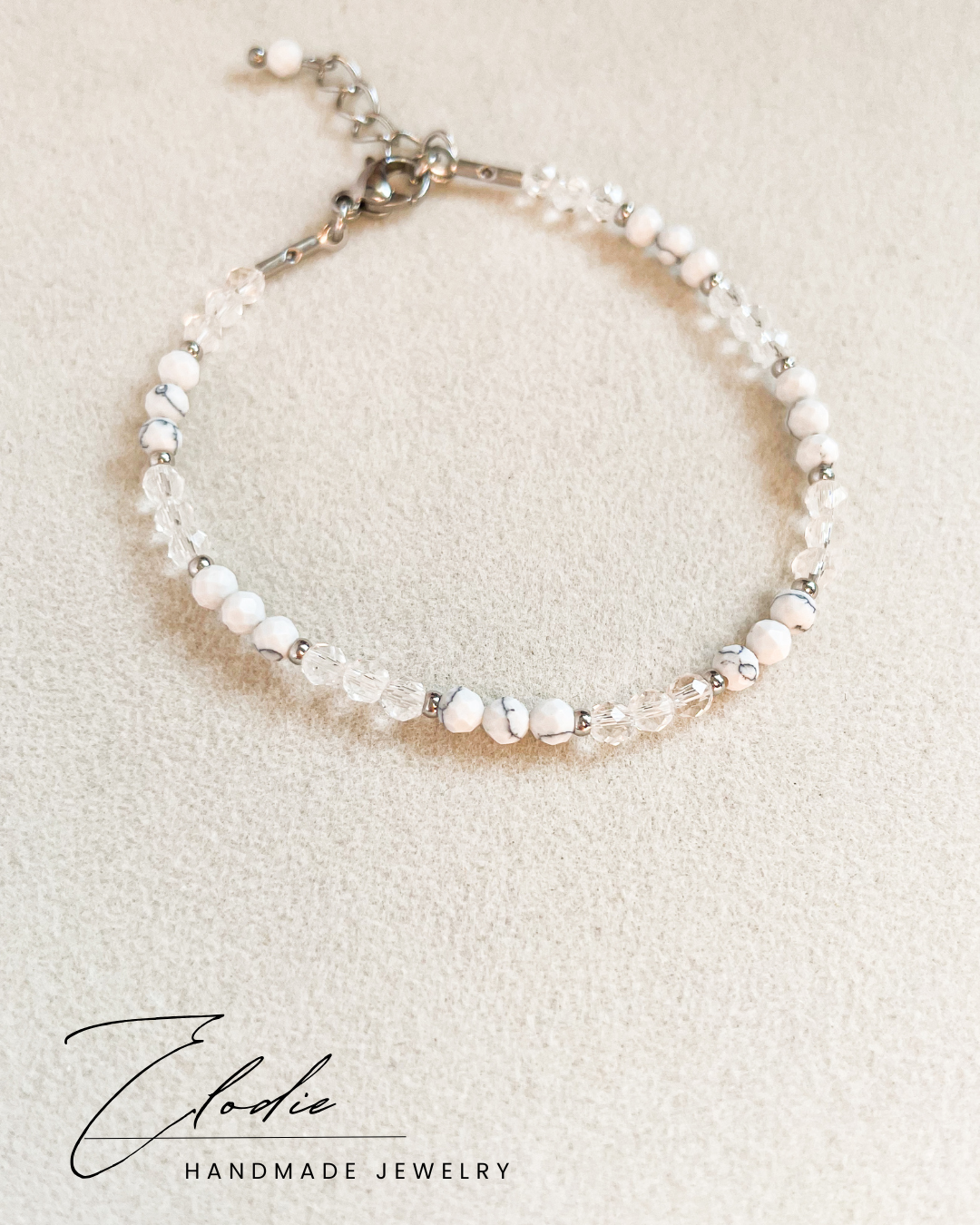 Гривна ''Howlite blanche'' с бял хаулит