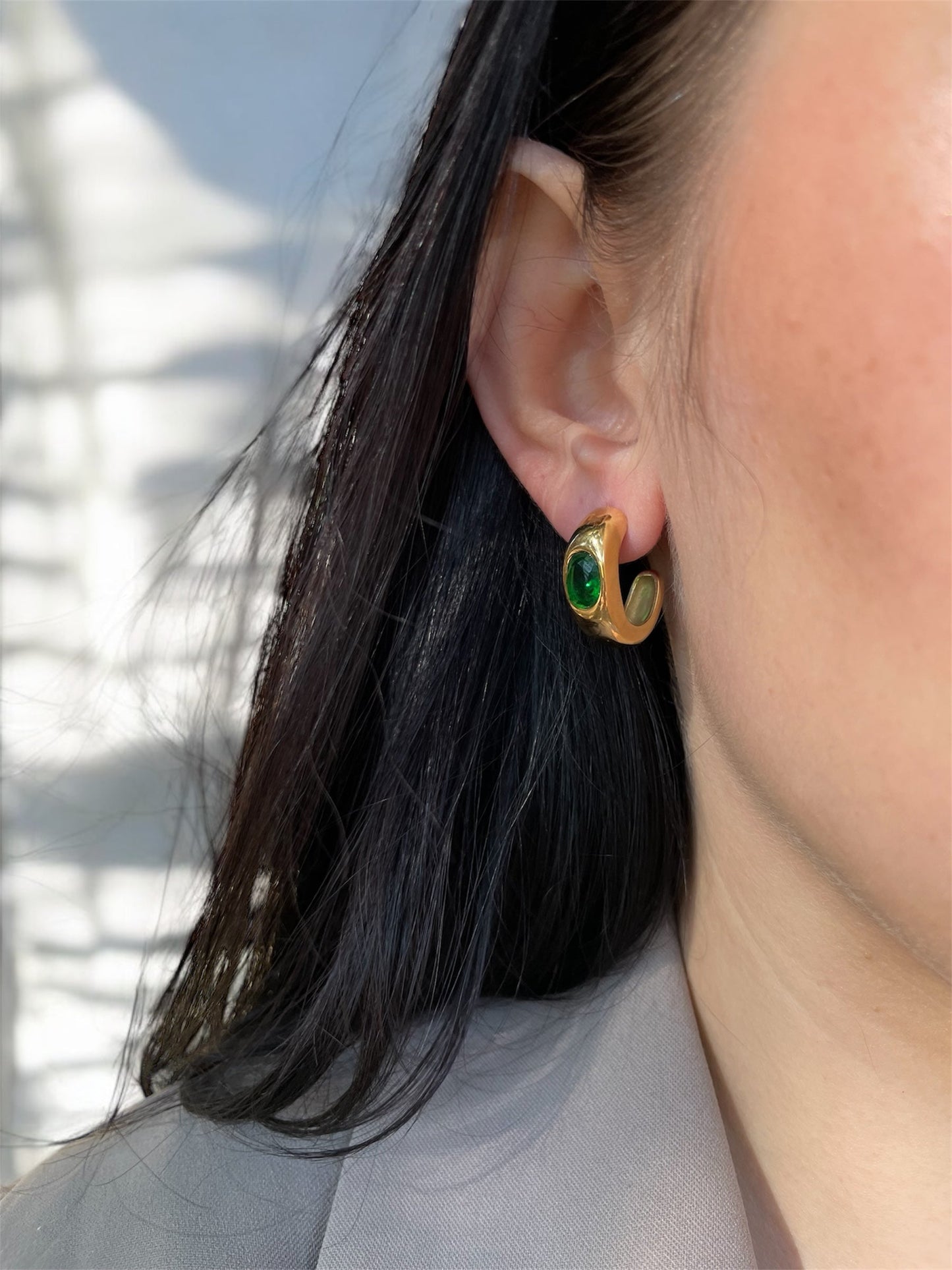 Дамски обемни обеци с голям зелен камък от медицинска стомана 316L 